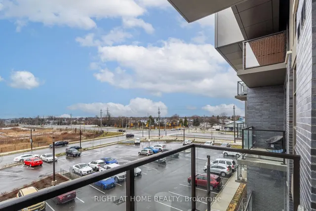 Additional image 16 of 450 Dundas St Unit 331