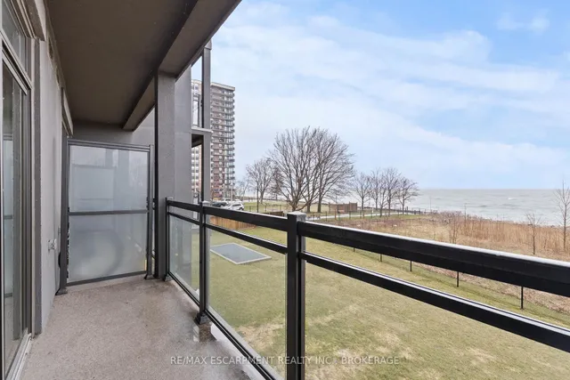 Additional property image - 35 Southshore Cres Unit 230