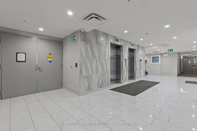 Additional property image - 35 Southshore Cres Unit 230