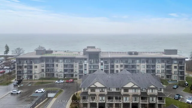 Additional property image - 35 Southshore Cres Unit 230