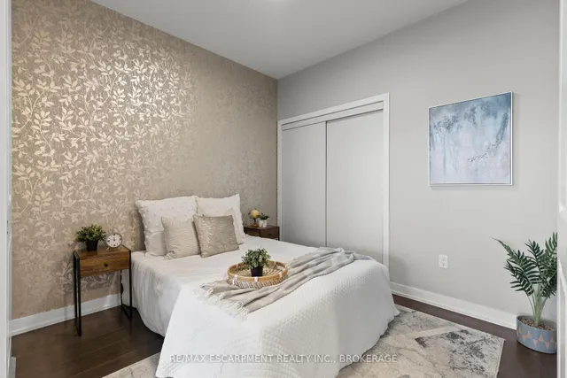 Additional property image - 35 Southshore Cres Unit 230