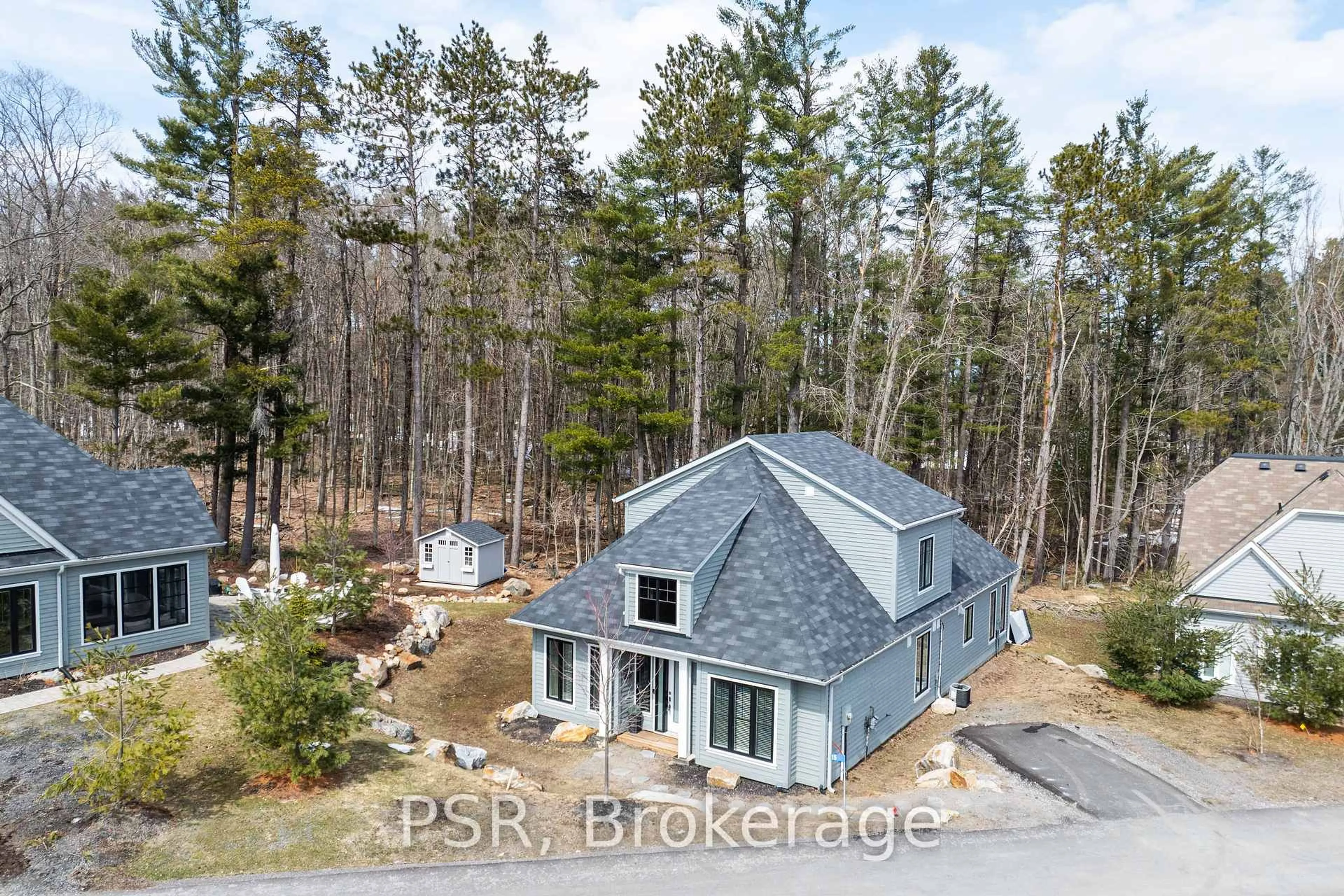 A pic from outside/outdoor area/front of a property/back of a property/a pic from drone, unknown for 2054 Peninsula Rd #15, Muskoka Lakes Ontario P0B 1G0