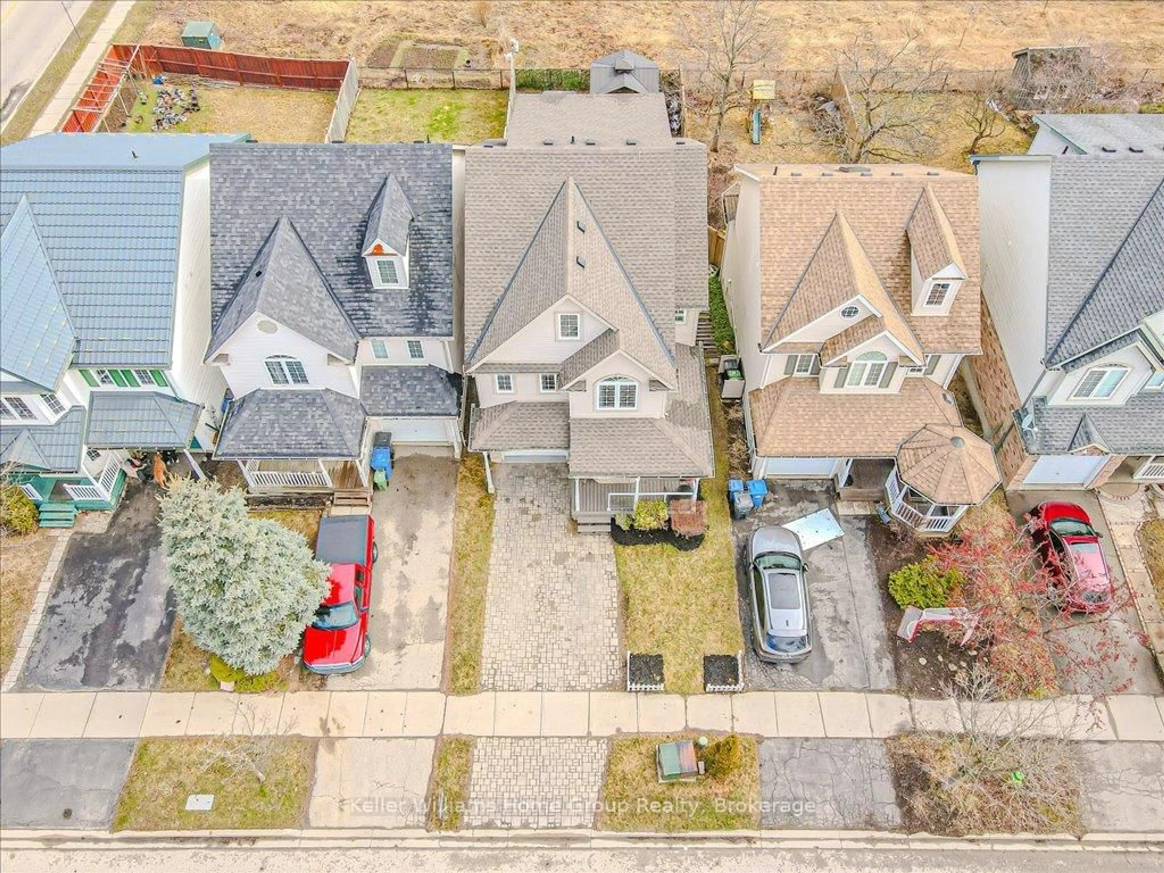 A pic from outside/outdoor area/front of a property/back of a property/a pic from drone, street for 6 Carrington Pl, Guelph Ontario N1G 5C4