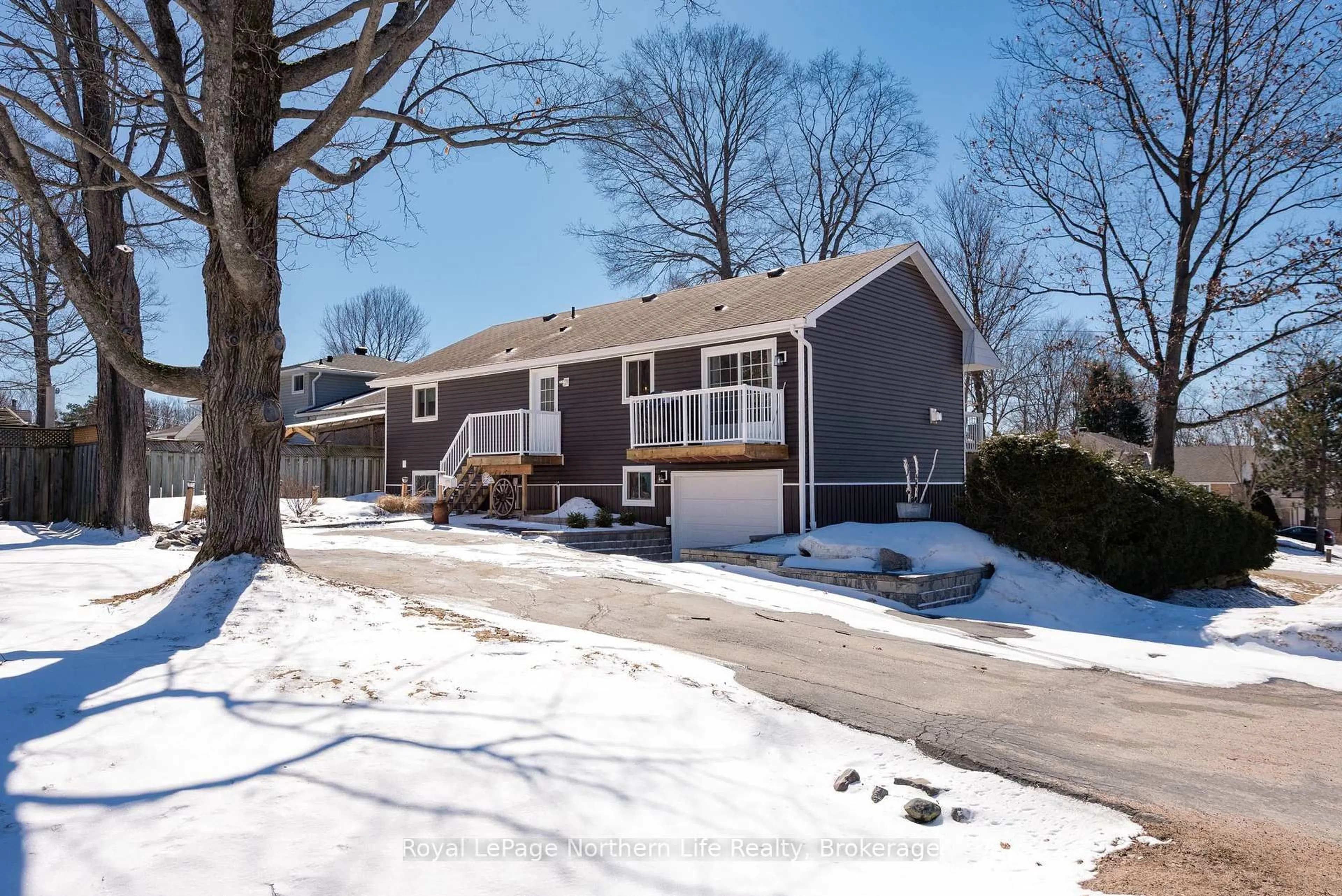 Unknown for 62 Whippletree Dr, North Bay Ontario P1C 1B9
