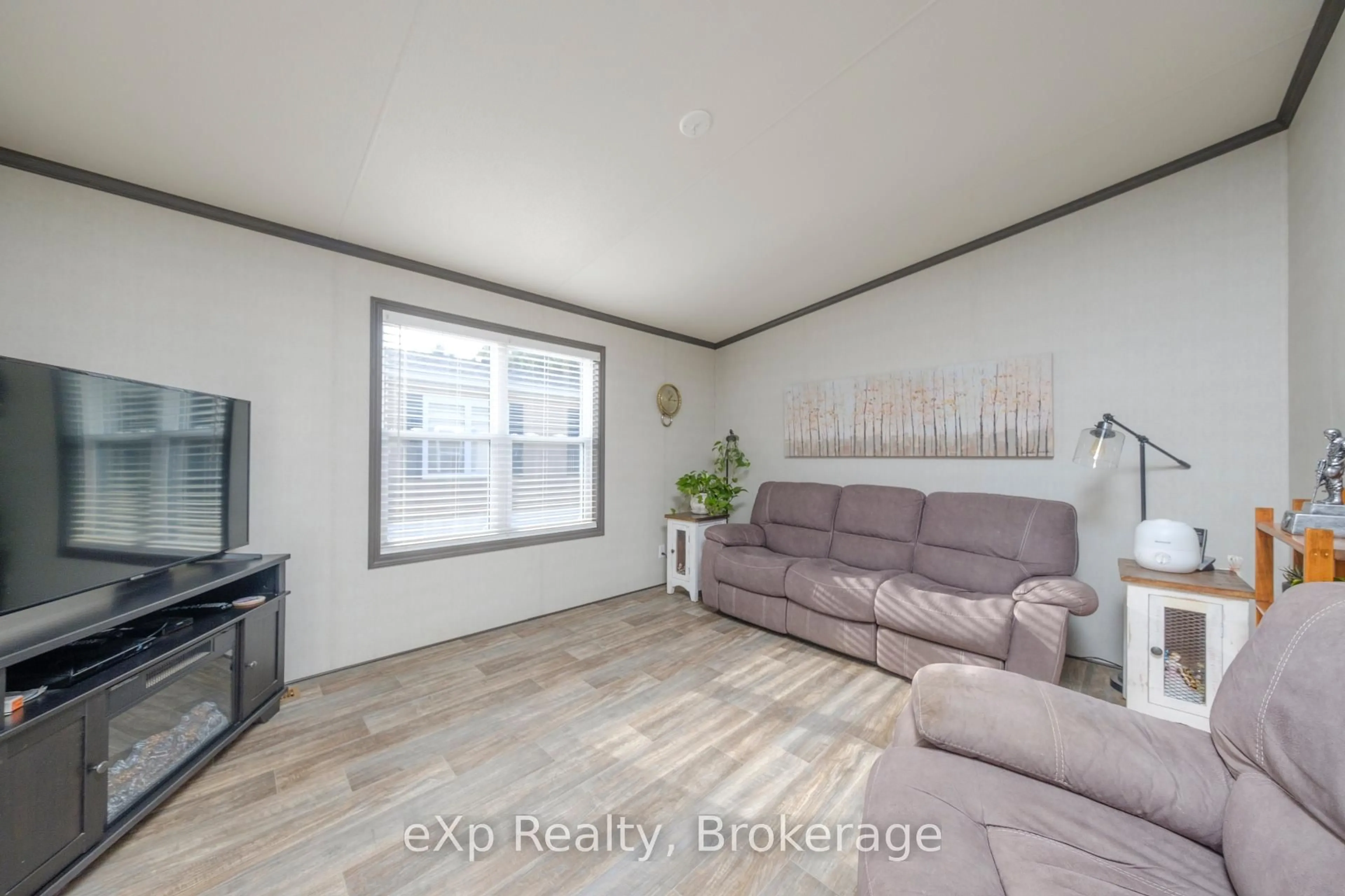 Living room with furniture, unknown for 112 MEADOWVIEW Lane, North Perth Ontario N4W 3G8
