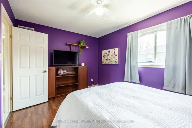 Additional property image - 10 Shadowdale Dr