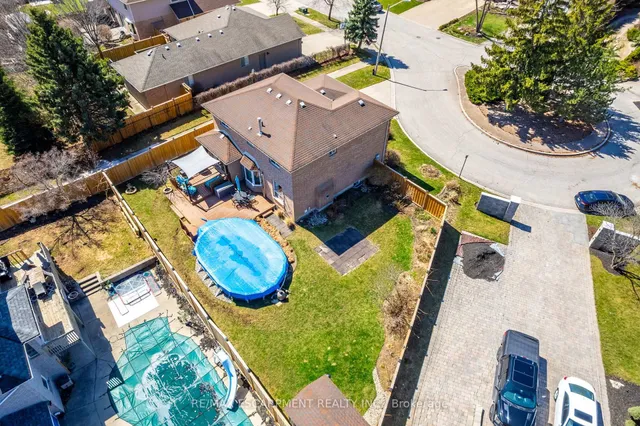 Additional property image - 10 Shadowdale Dr