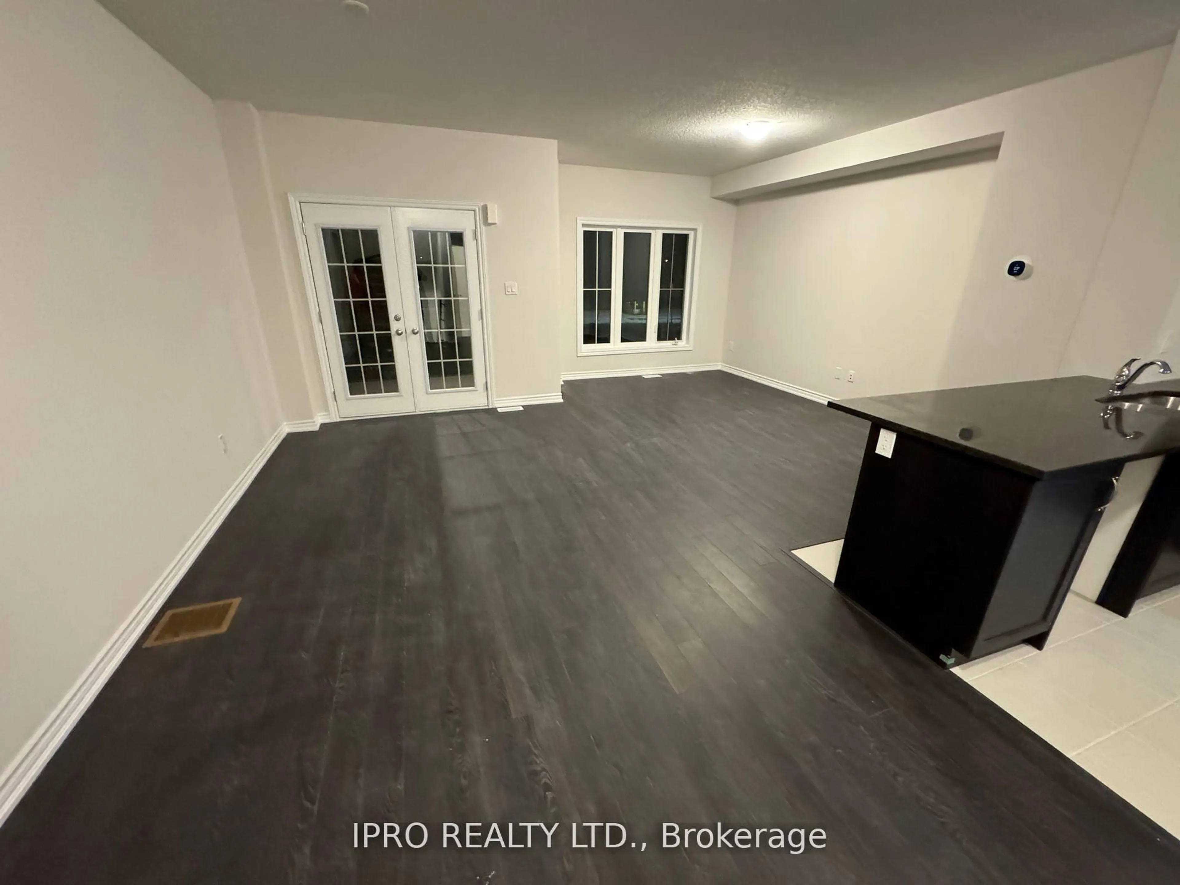 A pic of a room for 677 Park Rd #133, Brantford Ontario N3R 0C2