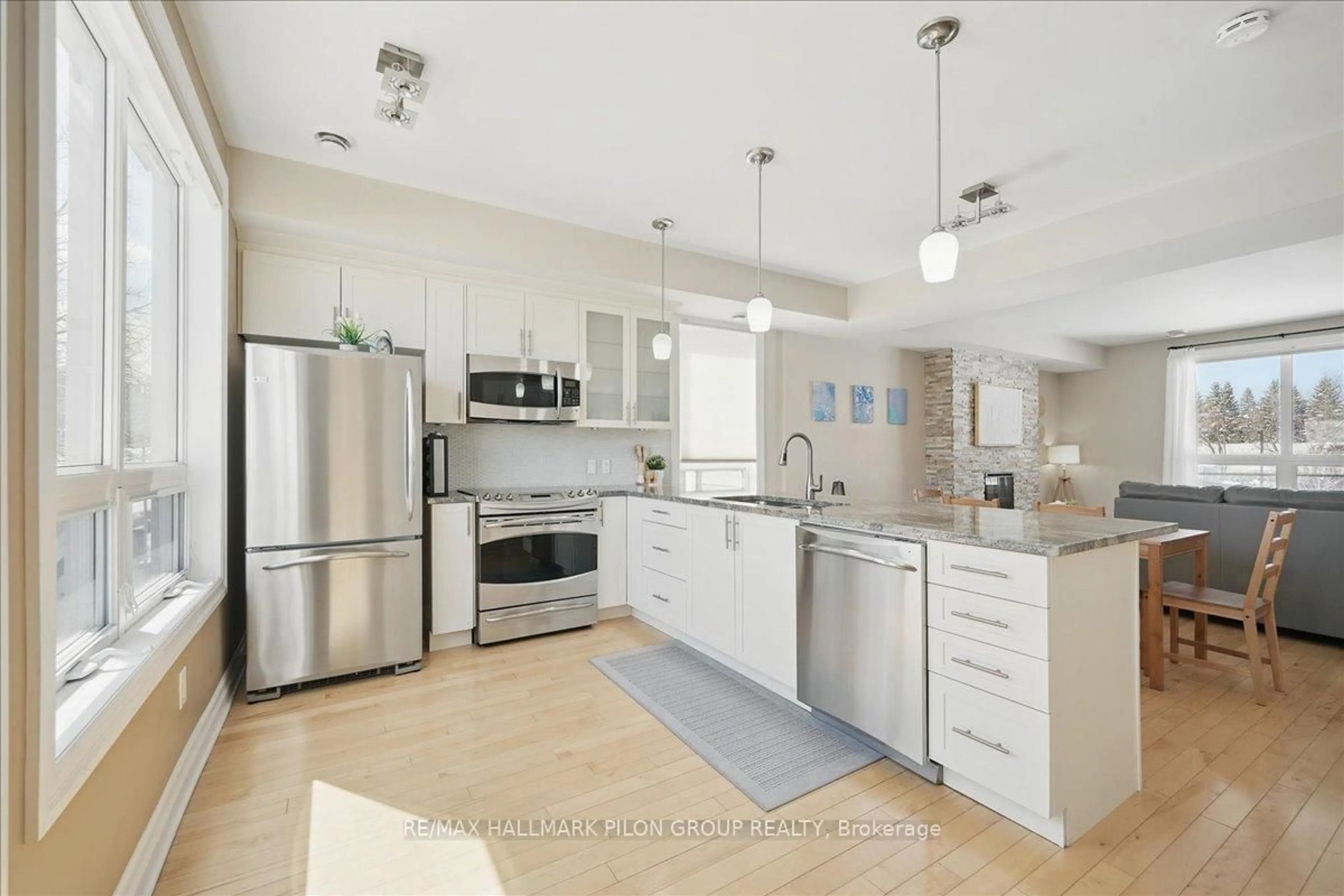 Open concept kitchen, ceramic/tile floor for 60 Meach Private #104, Stittsville Ontario K2S 0T8