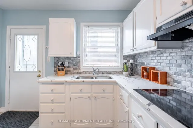 Additional property image - 668 Burgess Ave