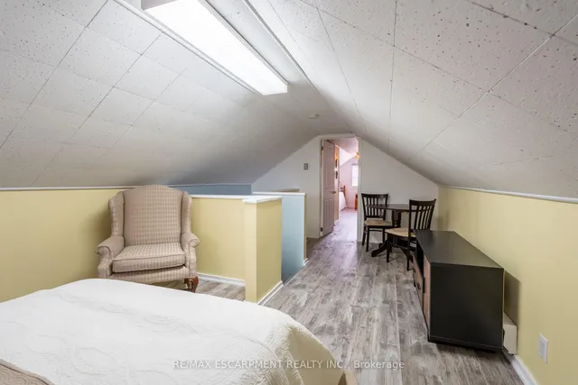 Additional property image - 668 Burgess Ave