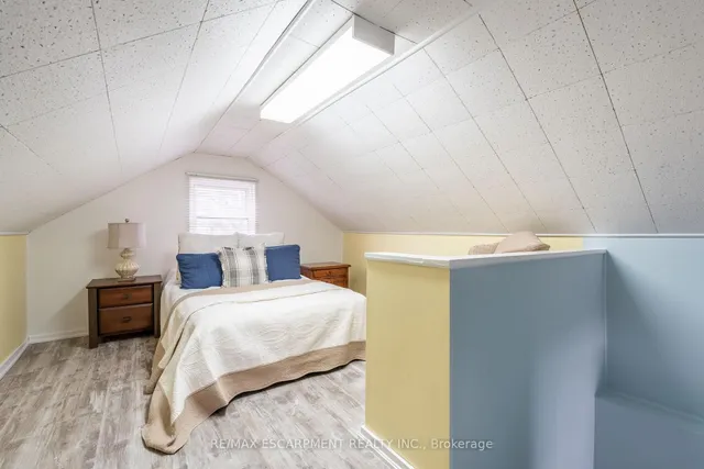 Additional property image - 668 Burgess Ave