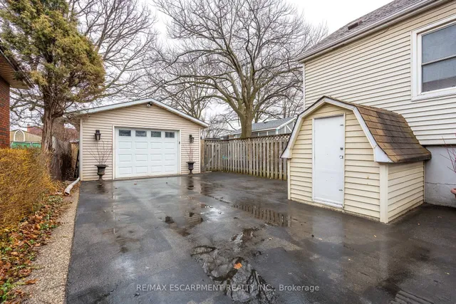Additional property image - 668 Burgess Ave