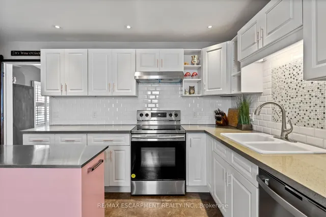 Additional property image - 99 Mill St