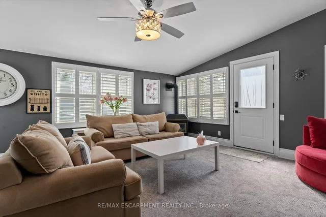 Additional property image - 99 Mill St