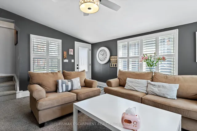 Additional property image - 99 Mill St