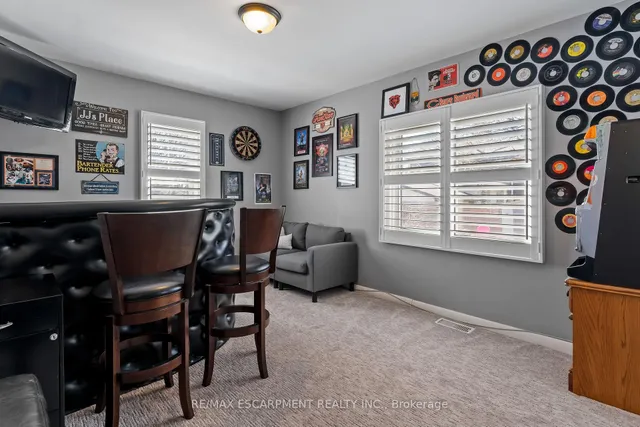 Additional property image - 99 Mill St