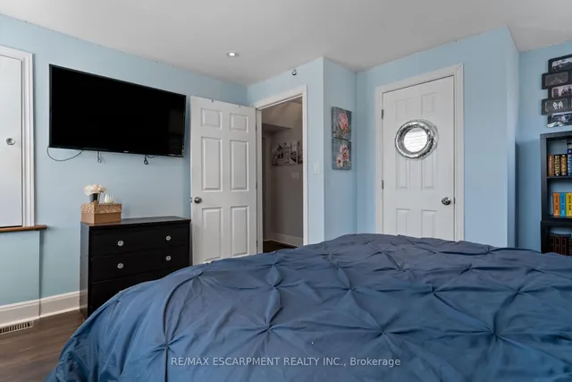Additional property image - 99 Mill St