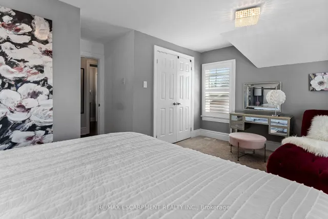 Additional property image - 99 Mill St