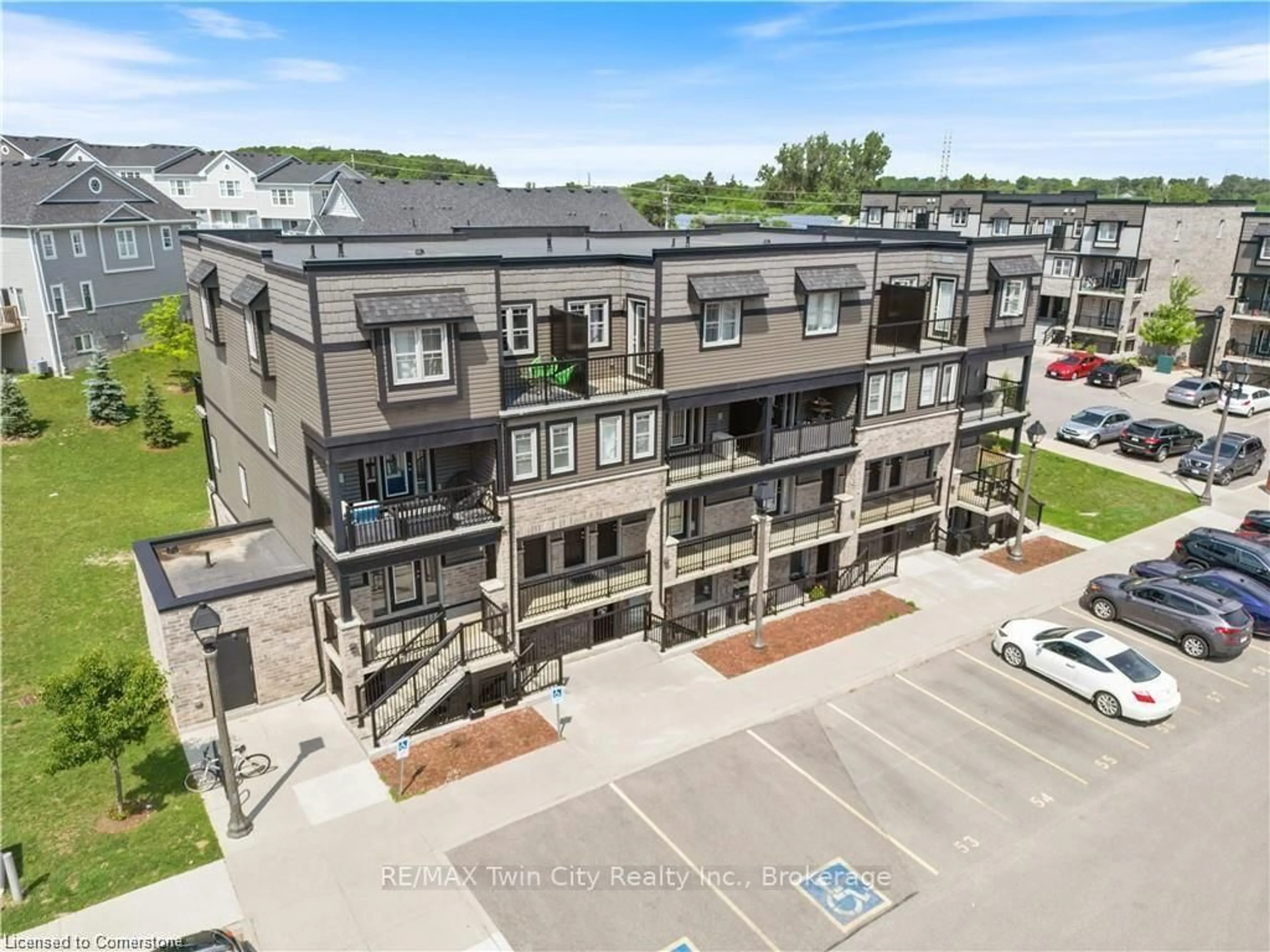 A pic from outside/outdoor area/front of a property/back of a property/a pic from drone, unknown for 1989 Ottawa St #24G, Kitchener Ontario N2E 0C2