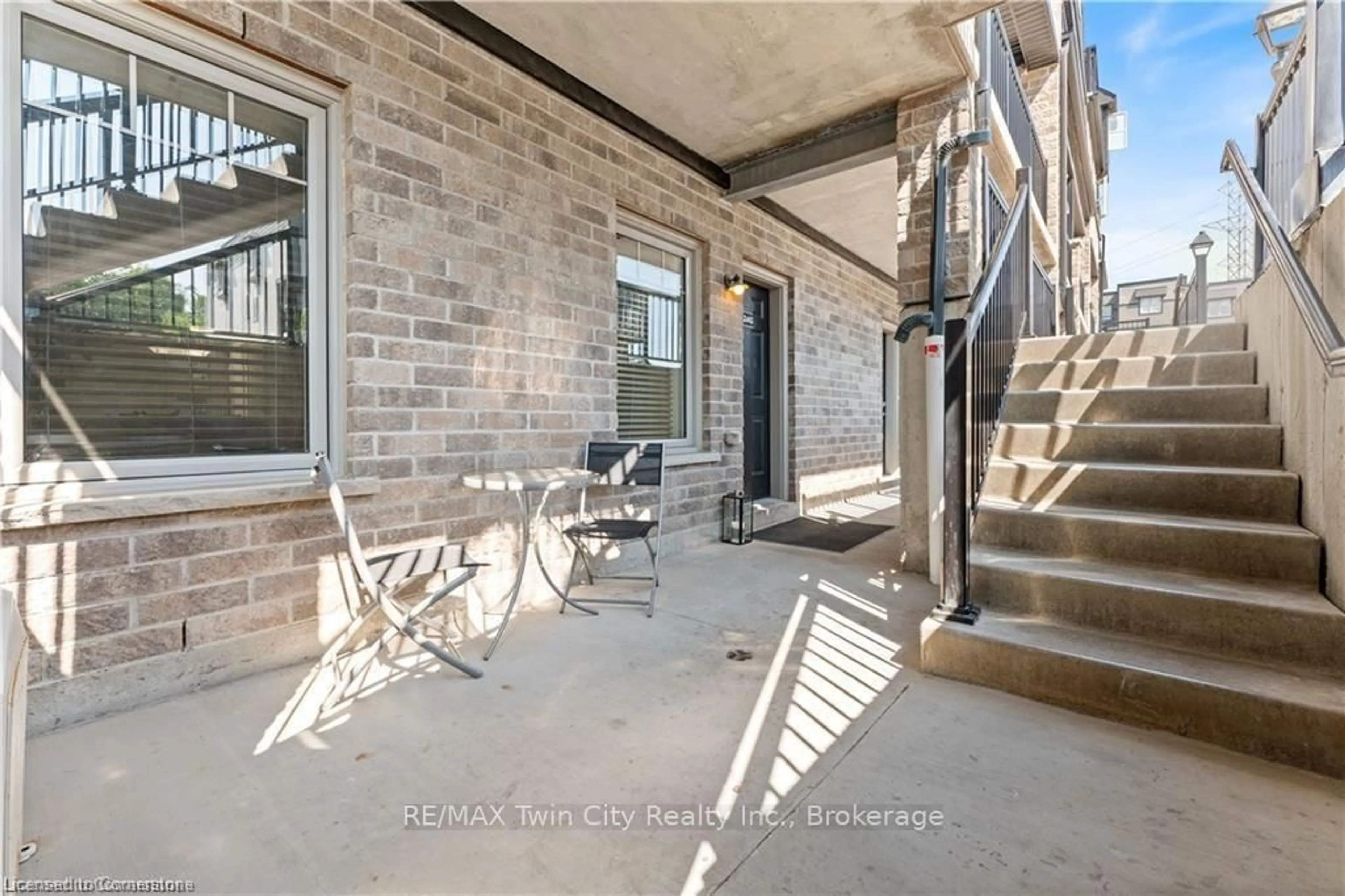 Patio, street for 1989 Ottawa St #24G, Kitchener Ontario N2E 0C2