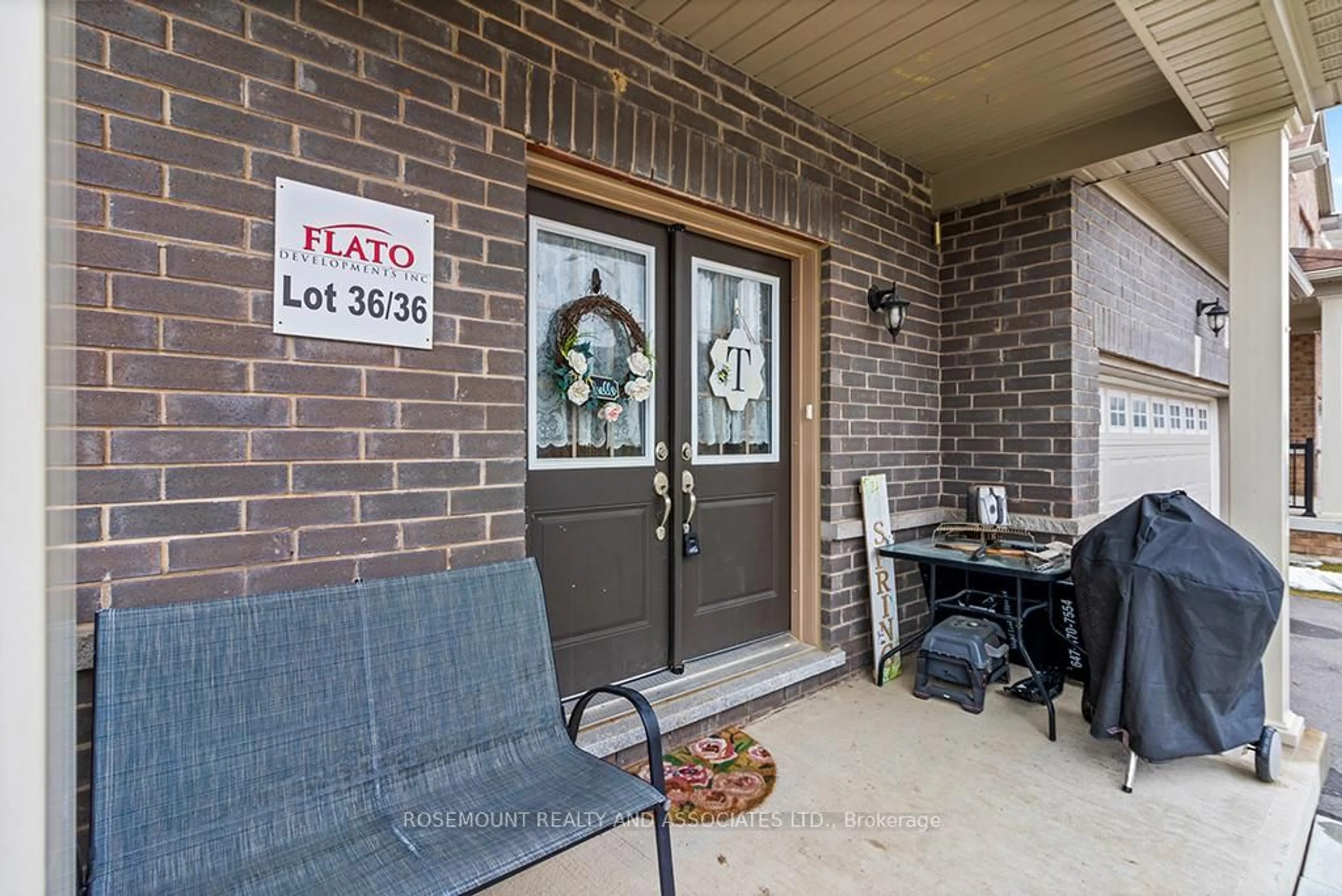 Patio, street for 107 Werry Ave, Southgate Ontario N0C 1B0