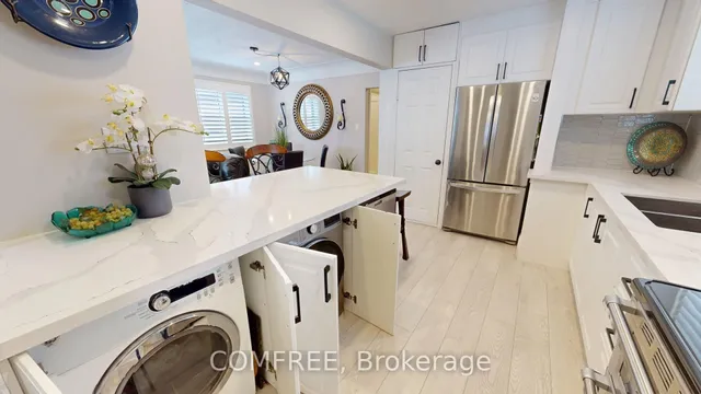 Additional property image - 507 Upper James St