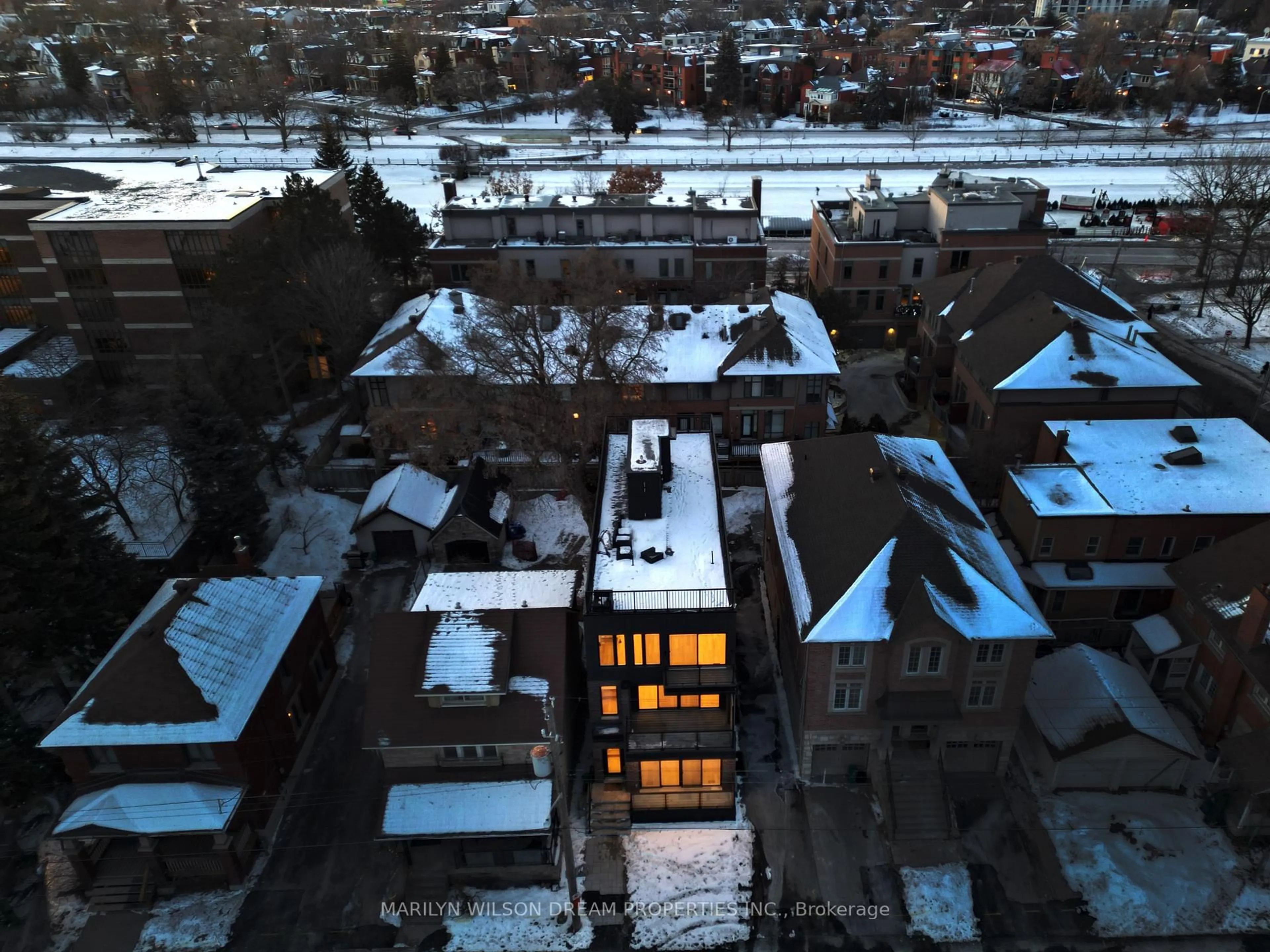 A pic from outside/outdoor area/front of a property/back of a property/a pic from drone, city buildings view from balcony for 111 Greenfield Ave, Ottawa Ontario K1S 0X8