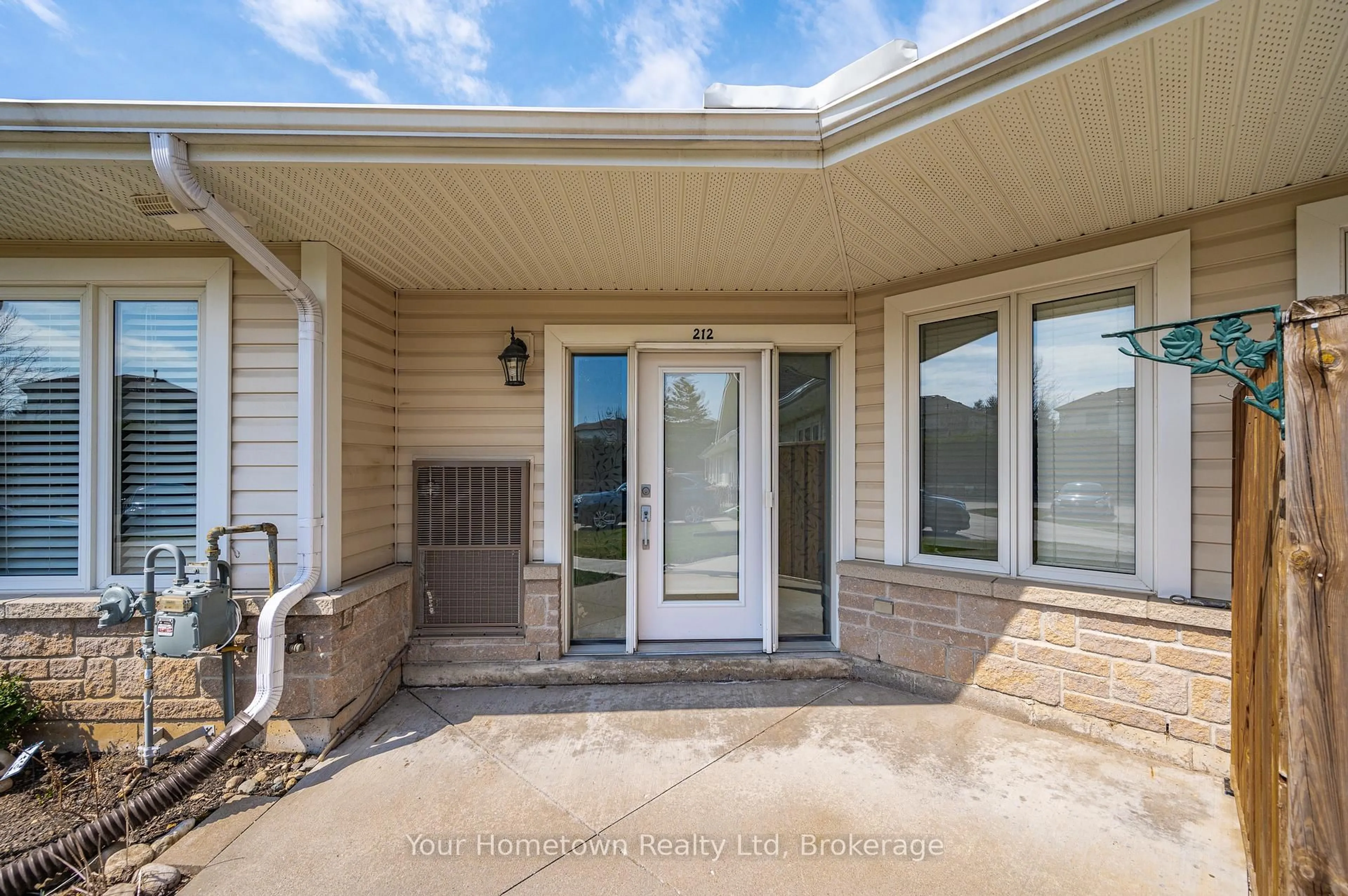 Unknown for 760 Woodhill Dr #212, Centre Wellington Ontario N1M 3W5