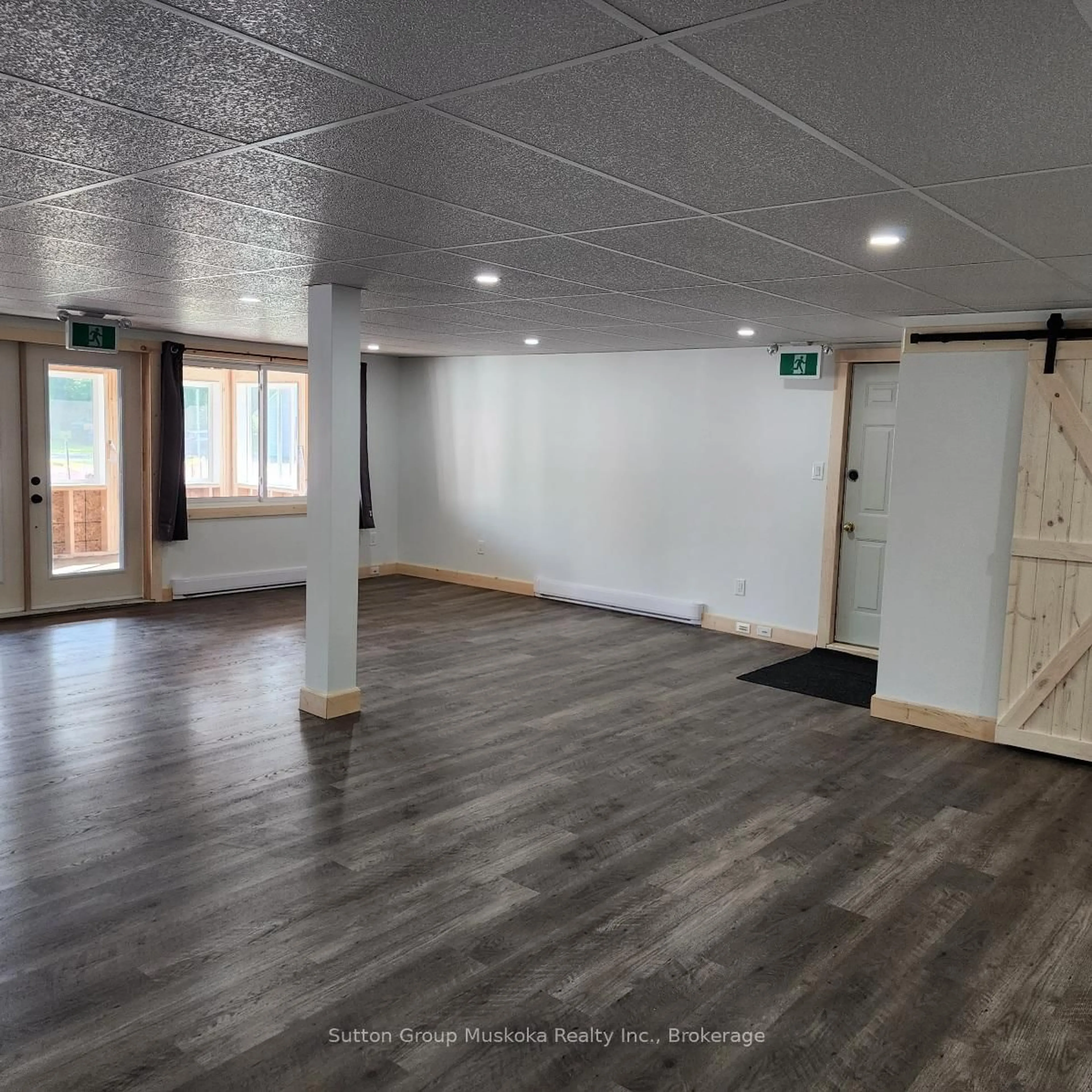 Unknown for 2831 Highway 60 Highway, Lake of Bays Ontario P0A 1H0