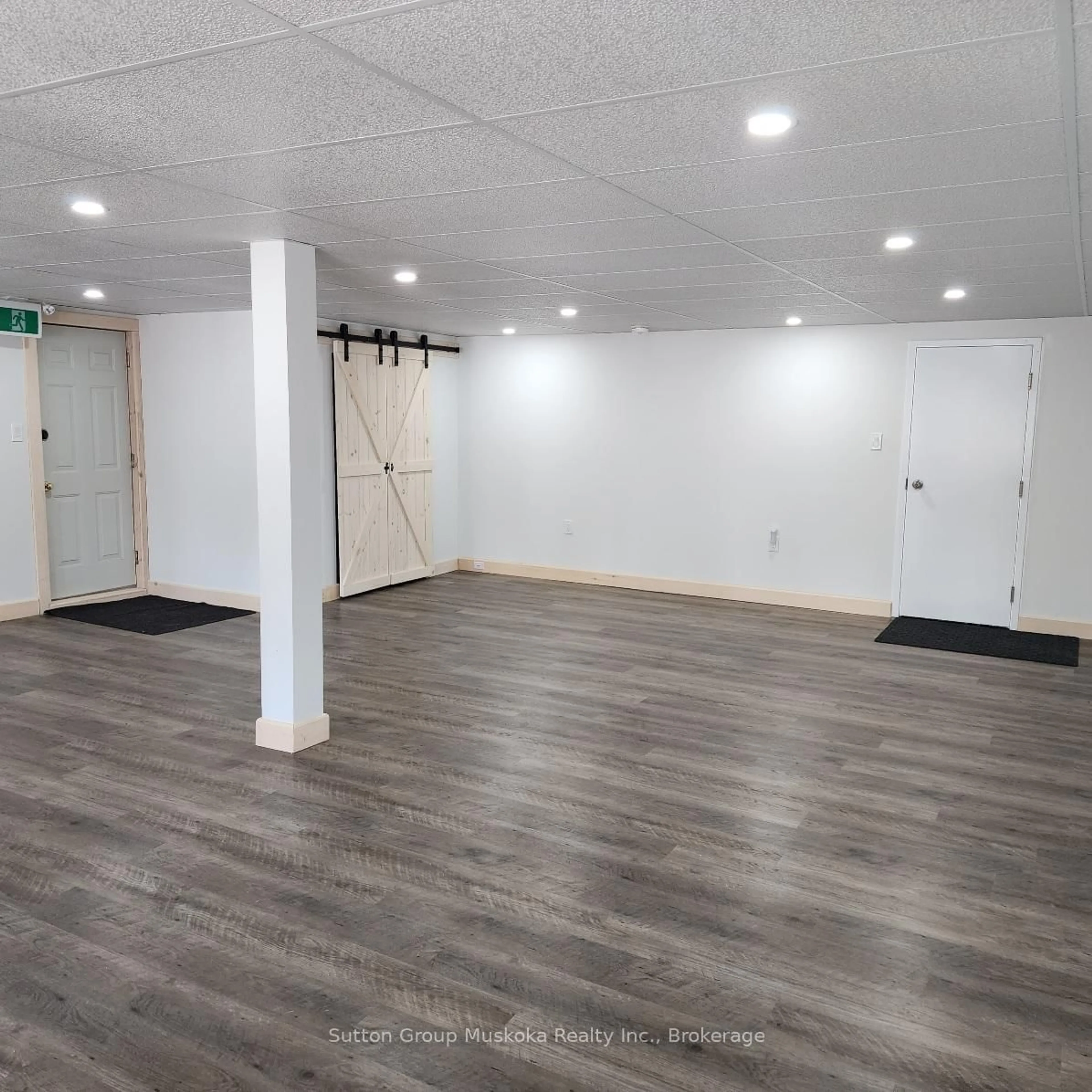 Unknown for 2831 Highway 60 Highway, Lake of Bays Ontario P0A 1H0