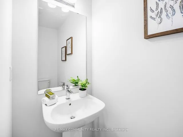 Additional property image - 575 Woodward Ave Unit 111