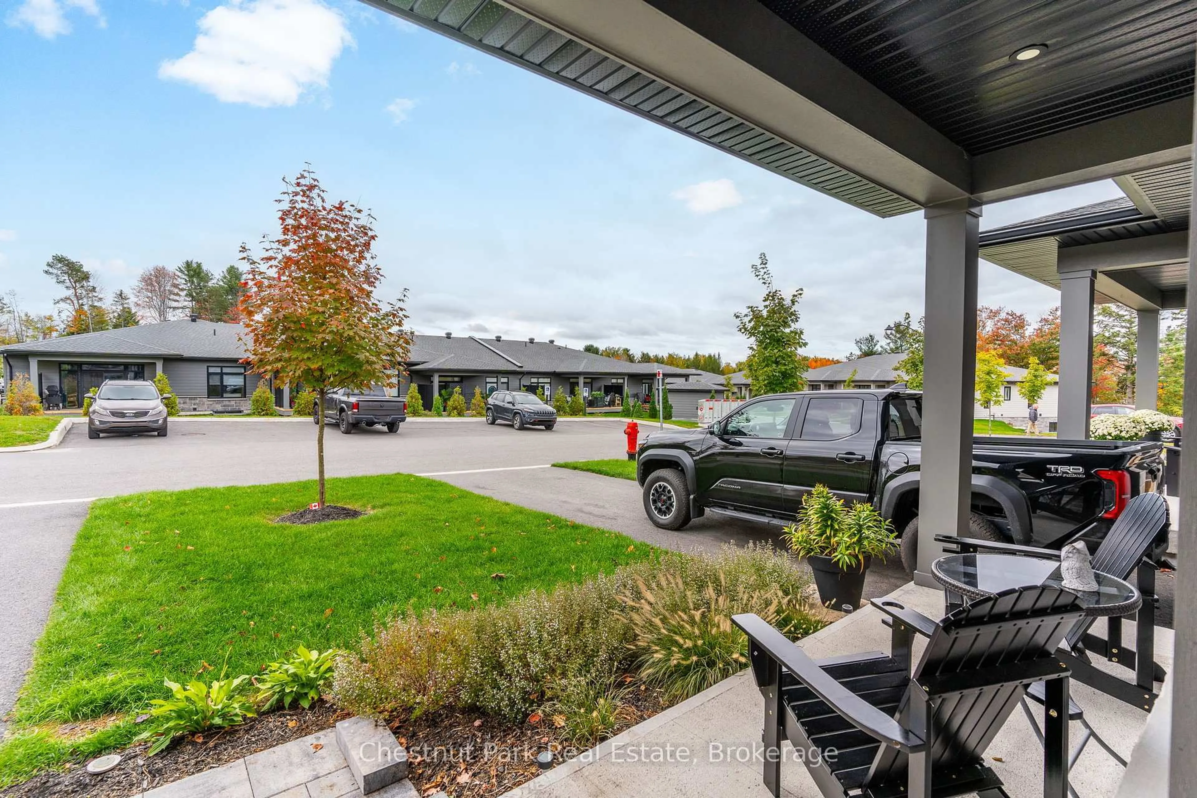 Patio, unknown for 55 JACK St, Huntsville Ontario P1H 0G4