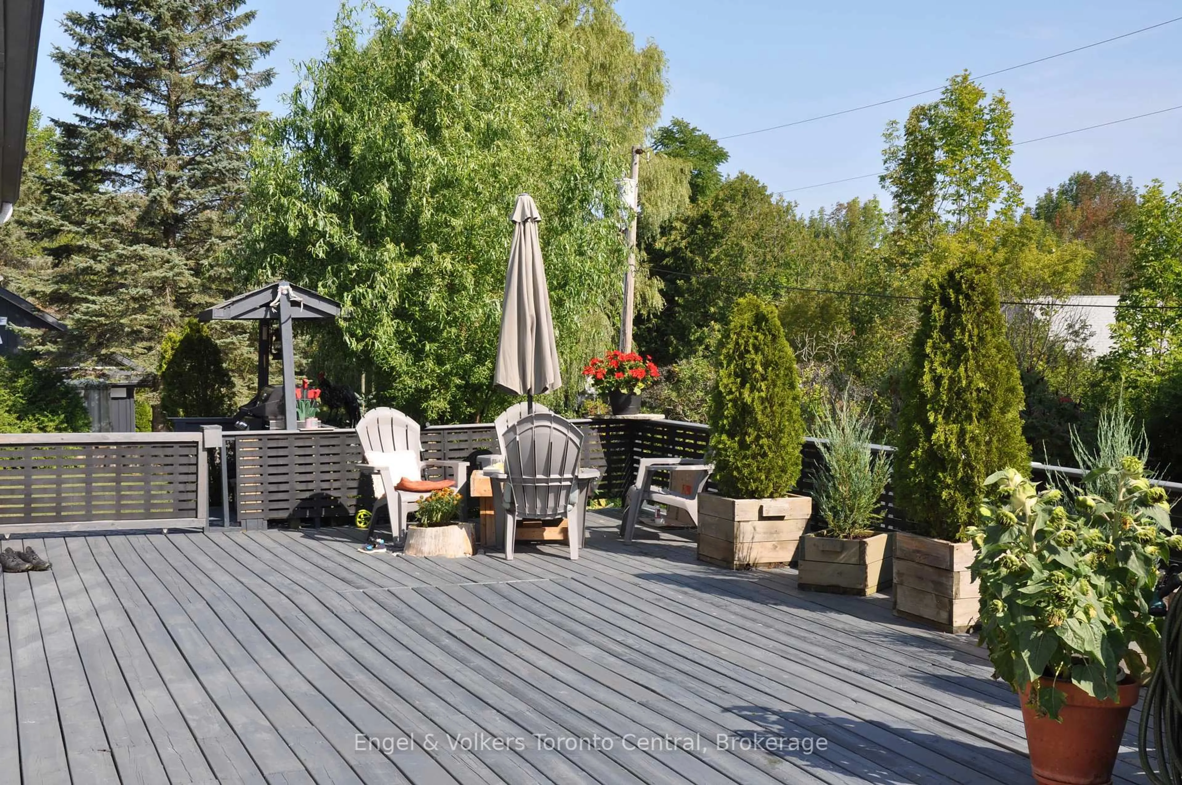 Patio, street for 226079 Centreville Rd, Meaford Ontario N4L 0A7