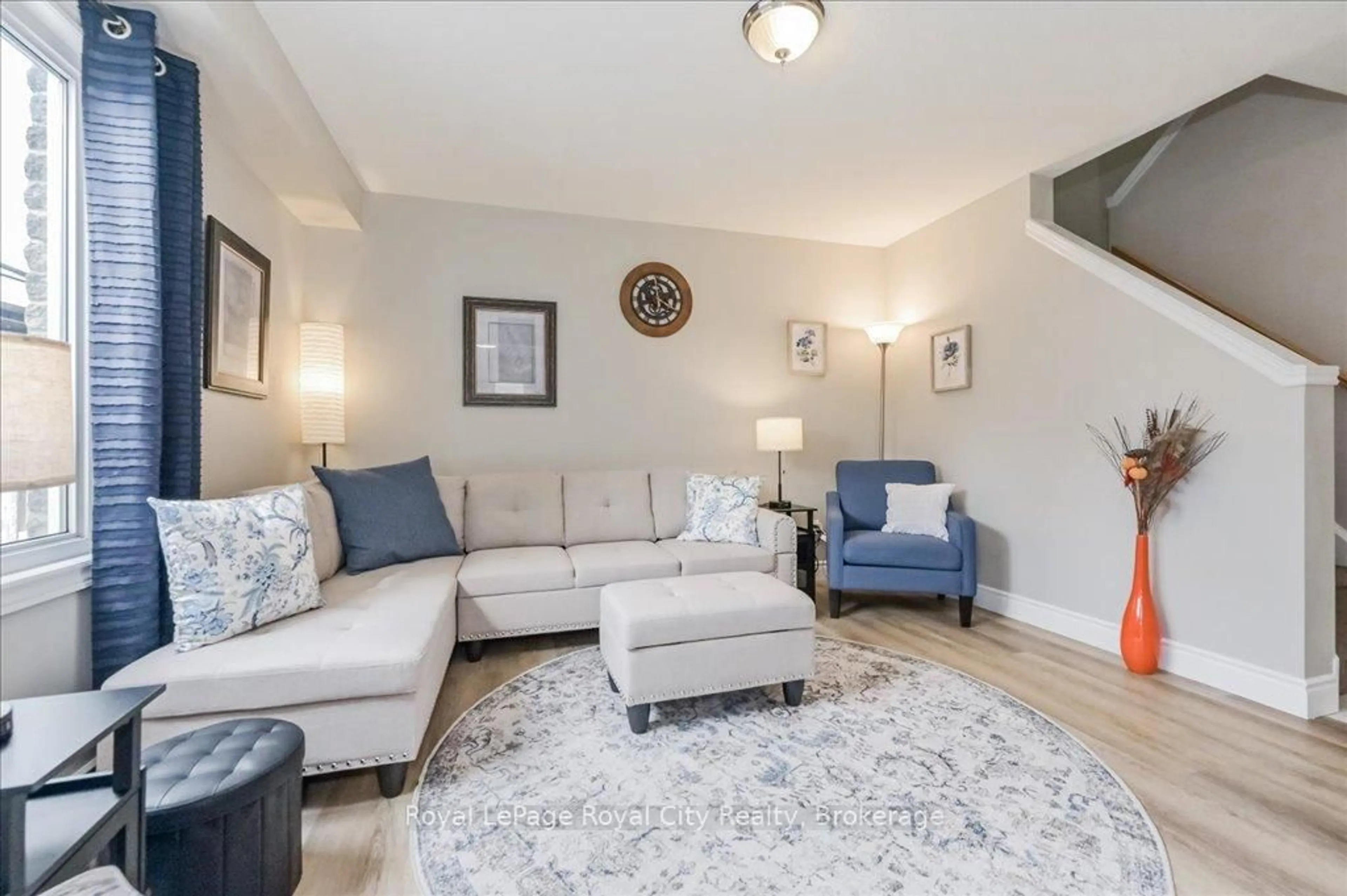 Living room with furniture, unknown for 36 Green St, Mapleton Ontario N0G 1P0