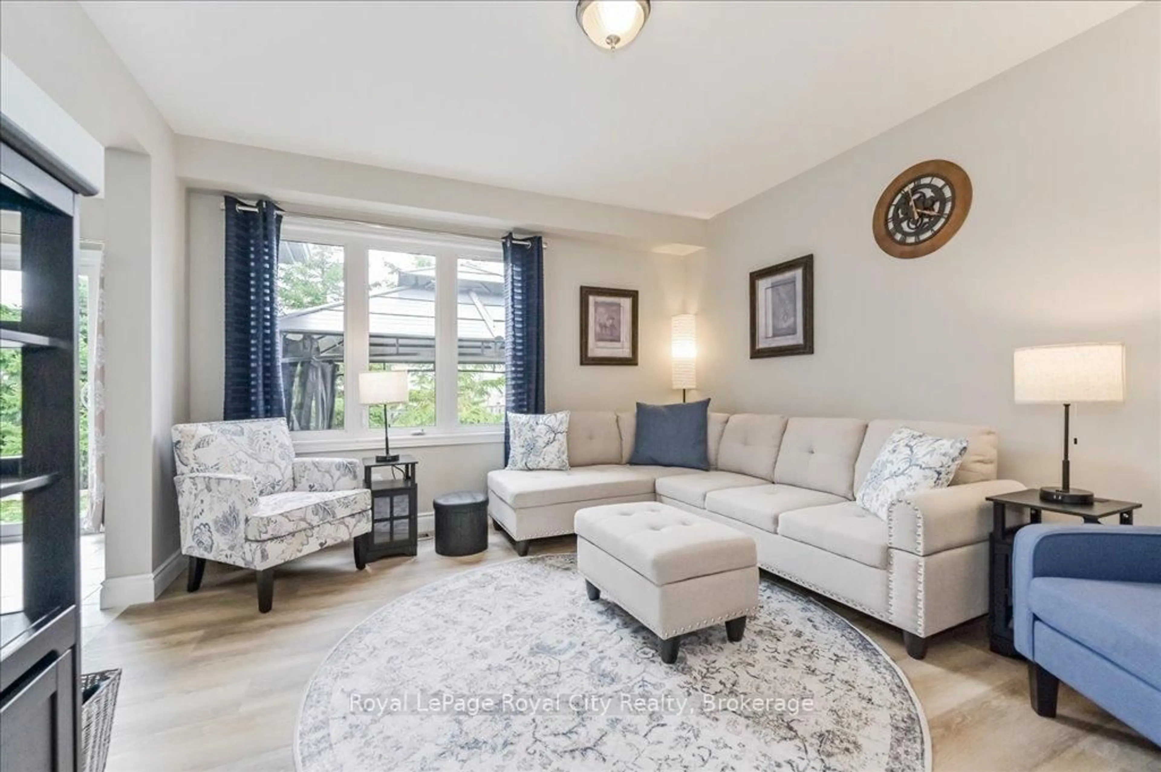 Living room with furniture, unknown for 36 Green St, Mapleton Ontario N0G 1P0