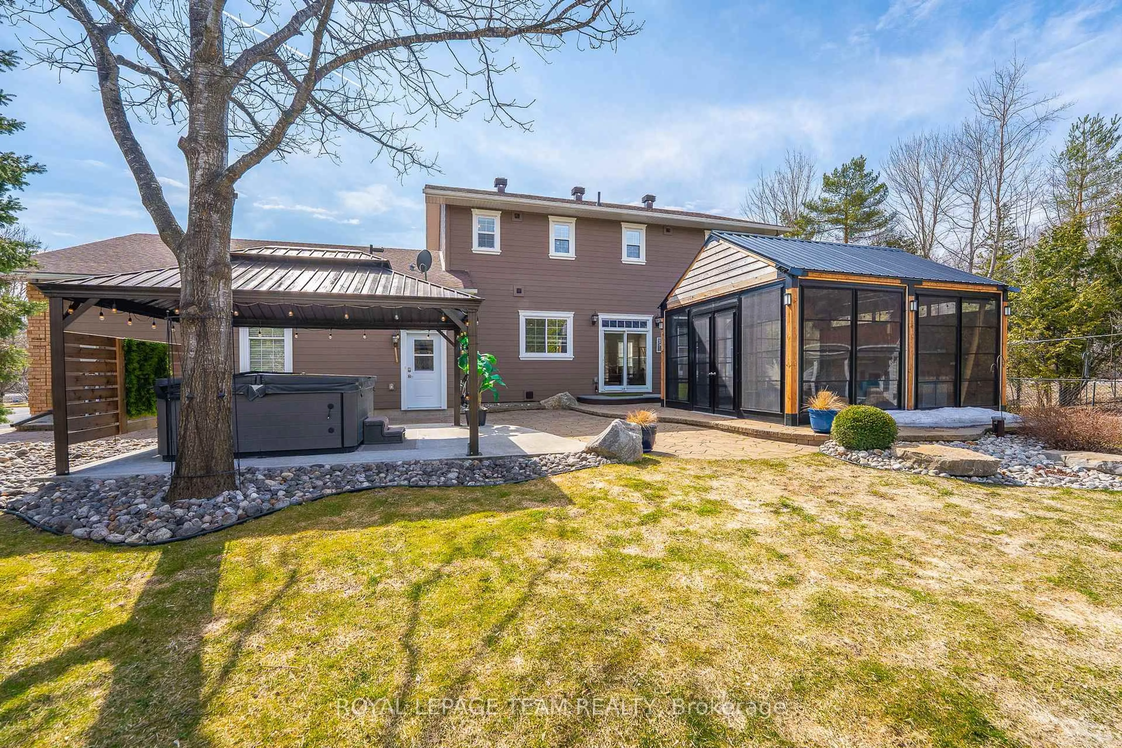 Home with brick exterior material, street for 1013 Sale Barn Rd, Ottawa Ontario K4P 1P4