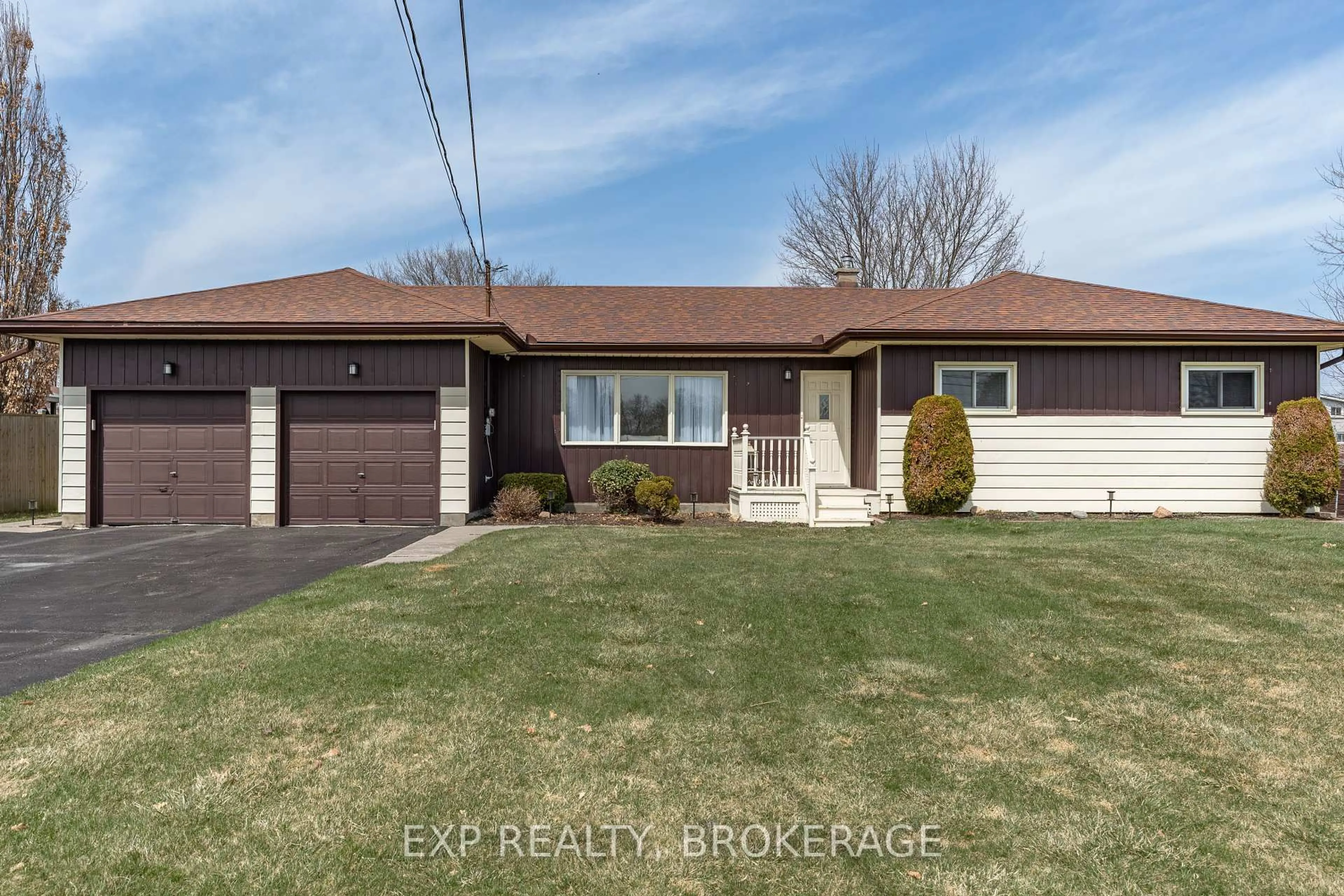 Unknown for 2402 Hamilton Rd, Quinte West Ontario K8P 5V8