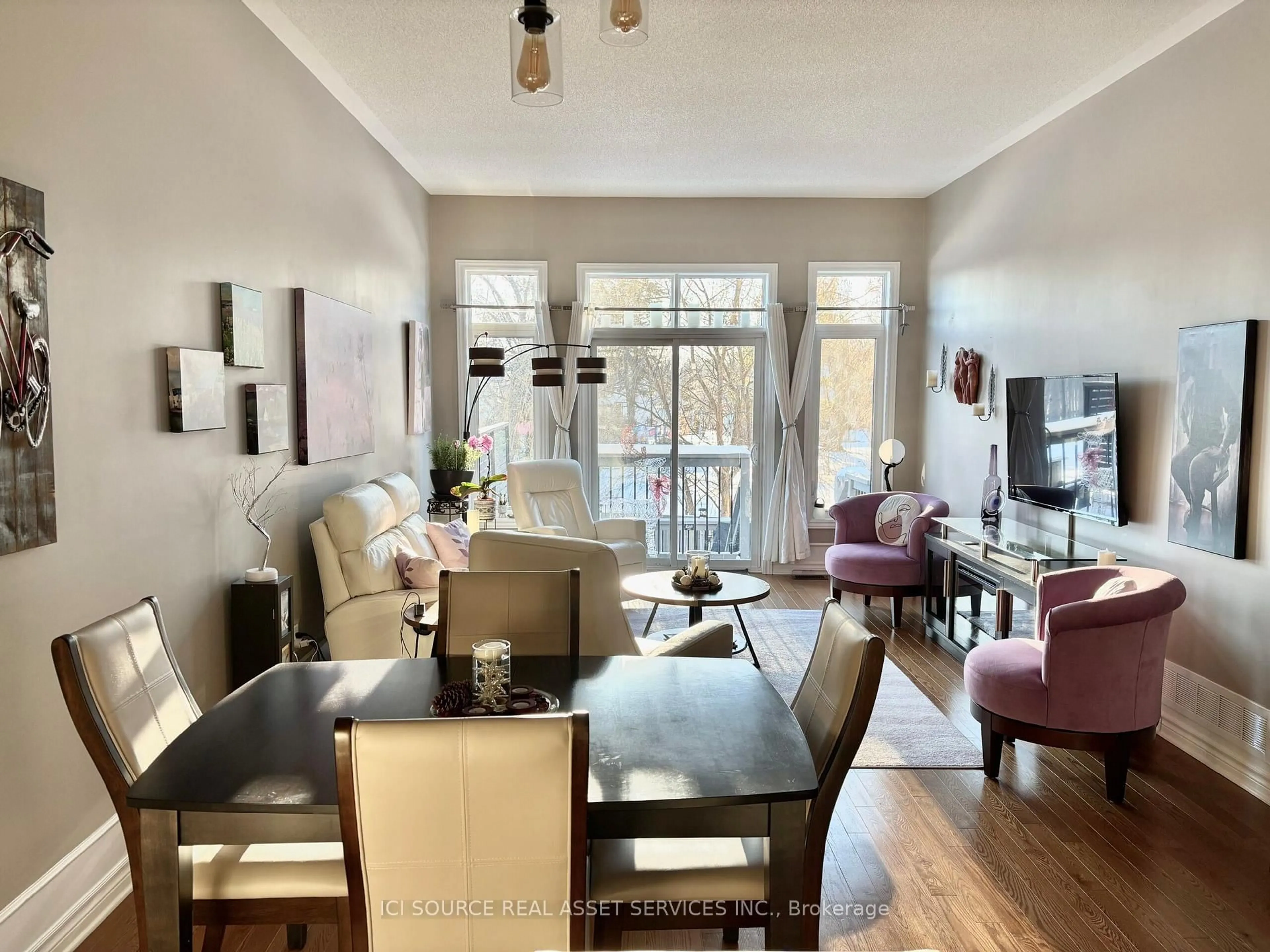 Living room with furniture, wood/laminate floor for 146 Oxford St, North Grenville Ontario K0G 1J0