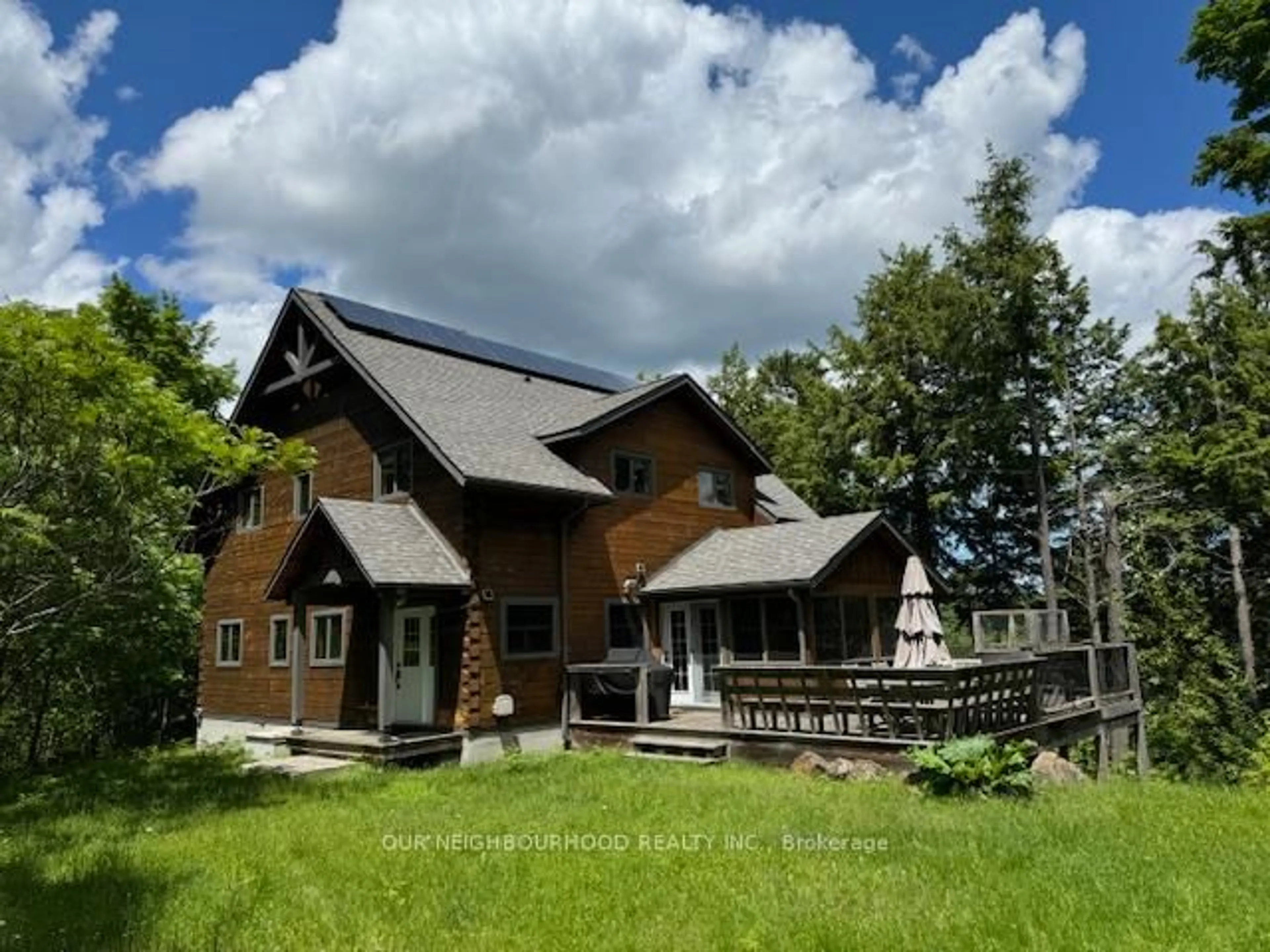 A pic from outside/outdoor area/front of a property/back of a property/a pic from drone, building for 277 Lake Tangamong, Limoges Ontario K0K 2M0