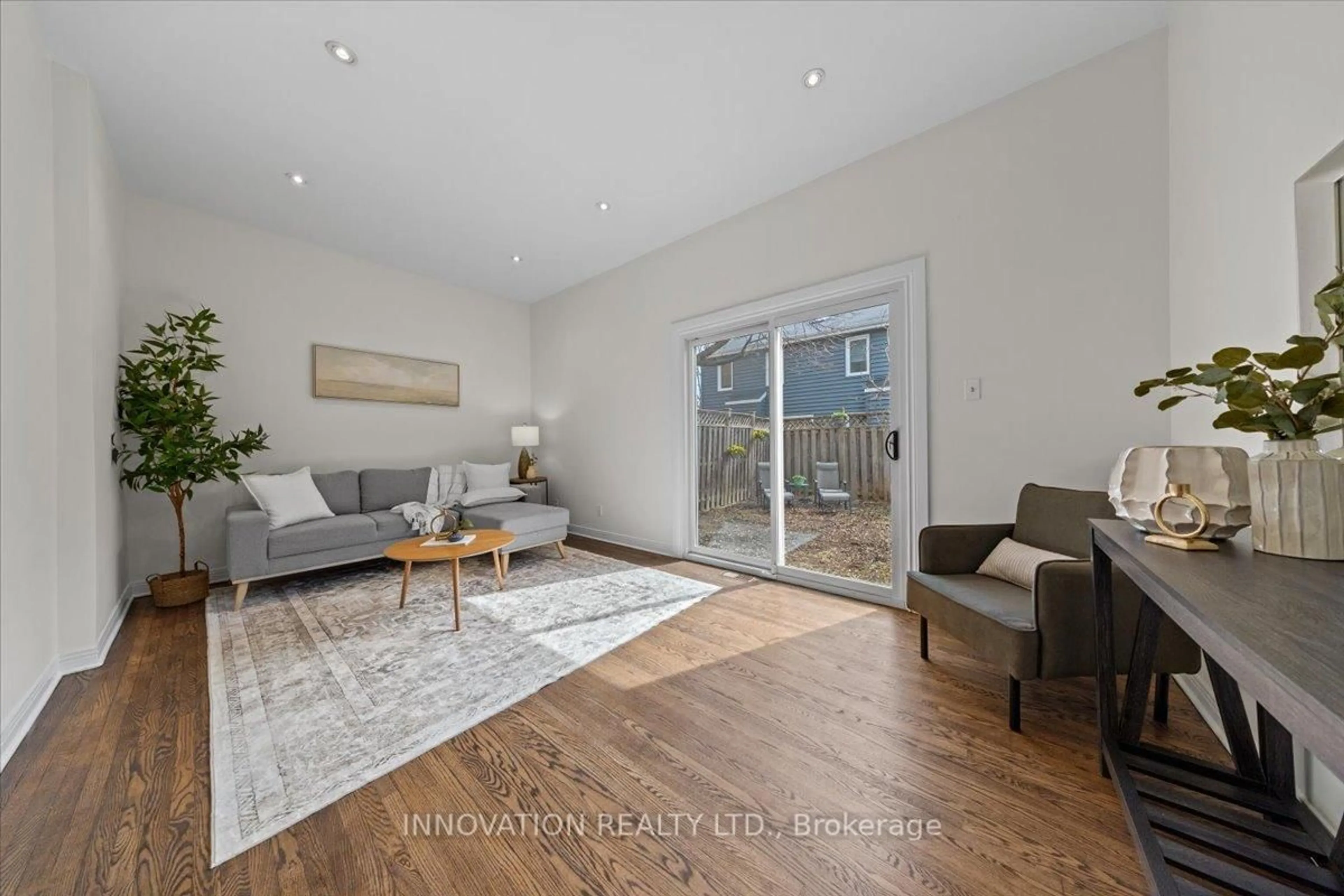 Living room with furniture, wood/laminate floor for 36 Dufferin Rd #B, Ottawa Ontario K1M 2A8