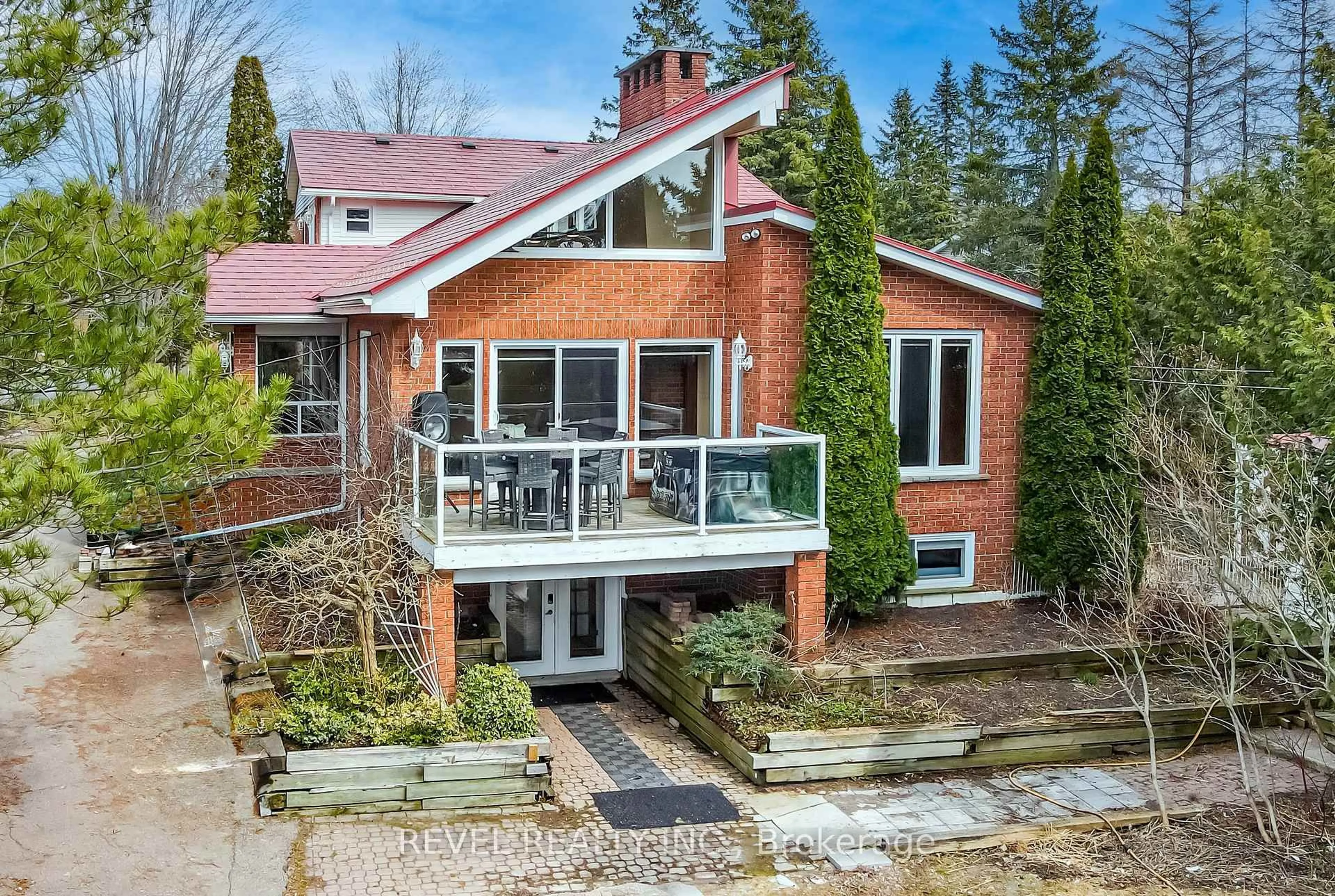 Home with brick exterior material, unknown for 27 Cedar Cres, Kawartha Lakes Ontario L0B 1K0