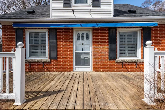 Additional property image - 2806 Upper James St