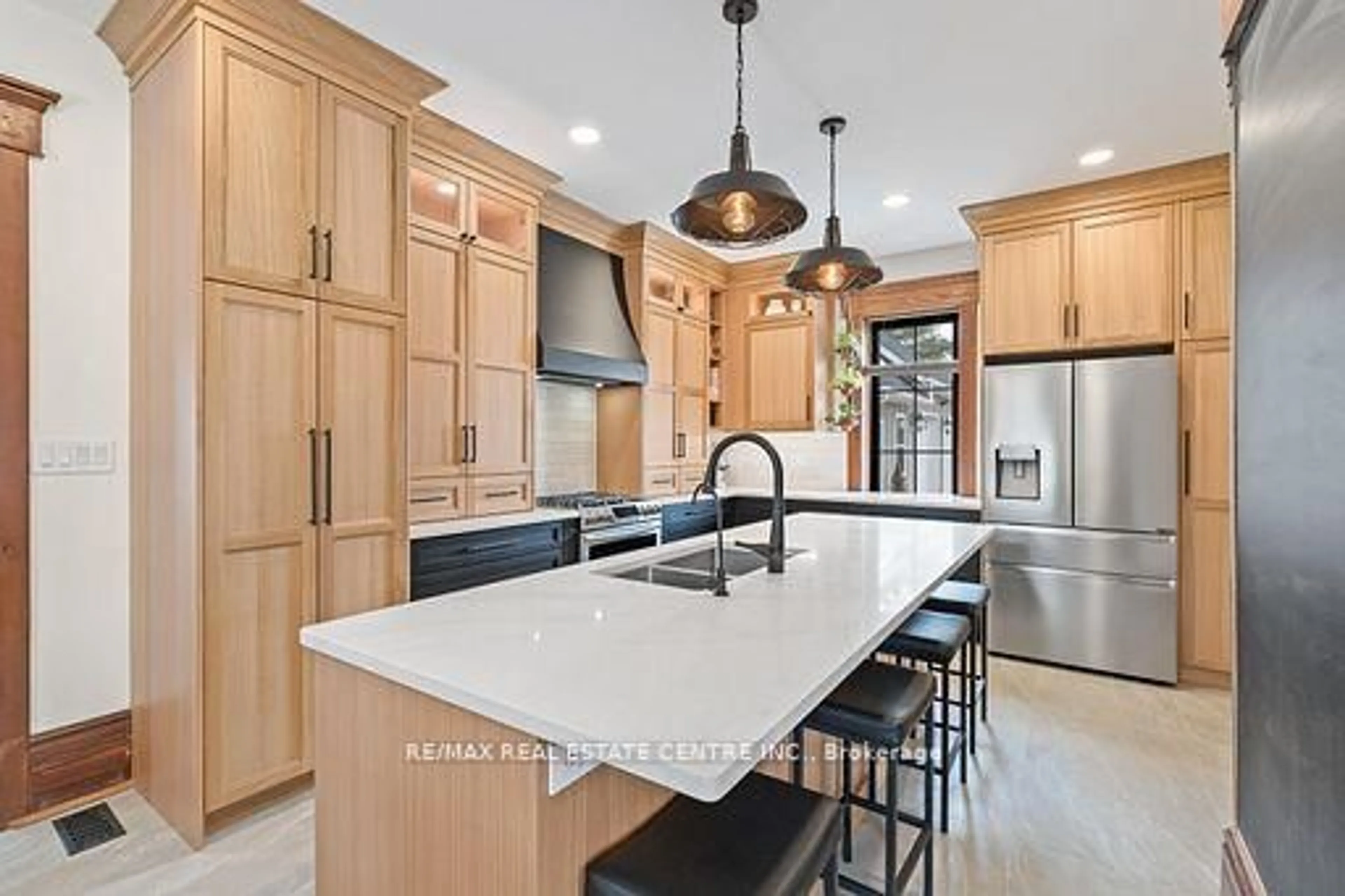 Contemporary kitchen, ceramic/tile floor for 6 Dundas St, Erin Ontario N0B 1T0