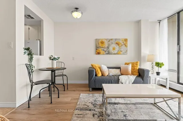 Additional property image - 150 Charlton Ave Unit 1803