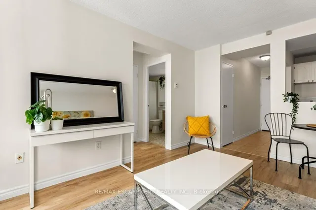 Additional property image - 150 Charlton Ave Unit 1803