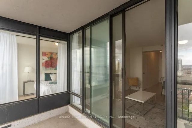 Additional property image - 150 Charlton Ave Unit 1803
