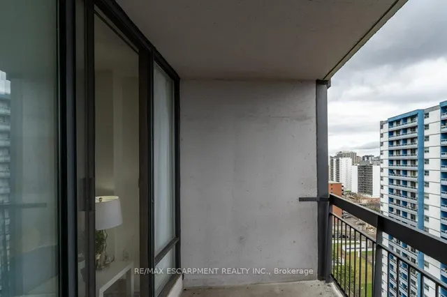 Additional property image - 150 Charlton Ave Unit 1803
