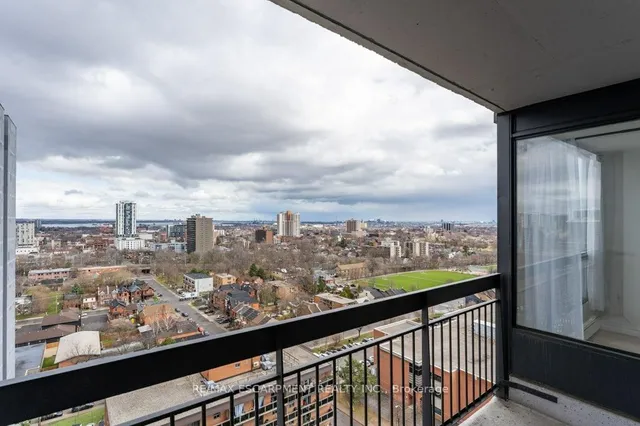 Additional property image - 150 Charlton Ave Unit 1803