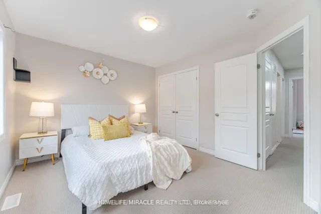Additional property image - 18 Kenridge Terr